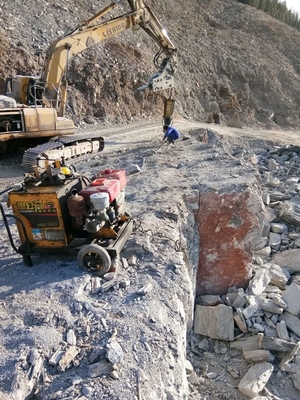 大理分裂機(jī)在山區(qū)礦山開(kāi)采巖石的成本分析與應(yīng)用前景